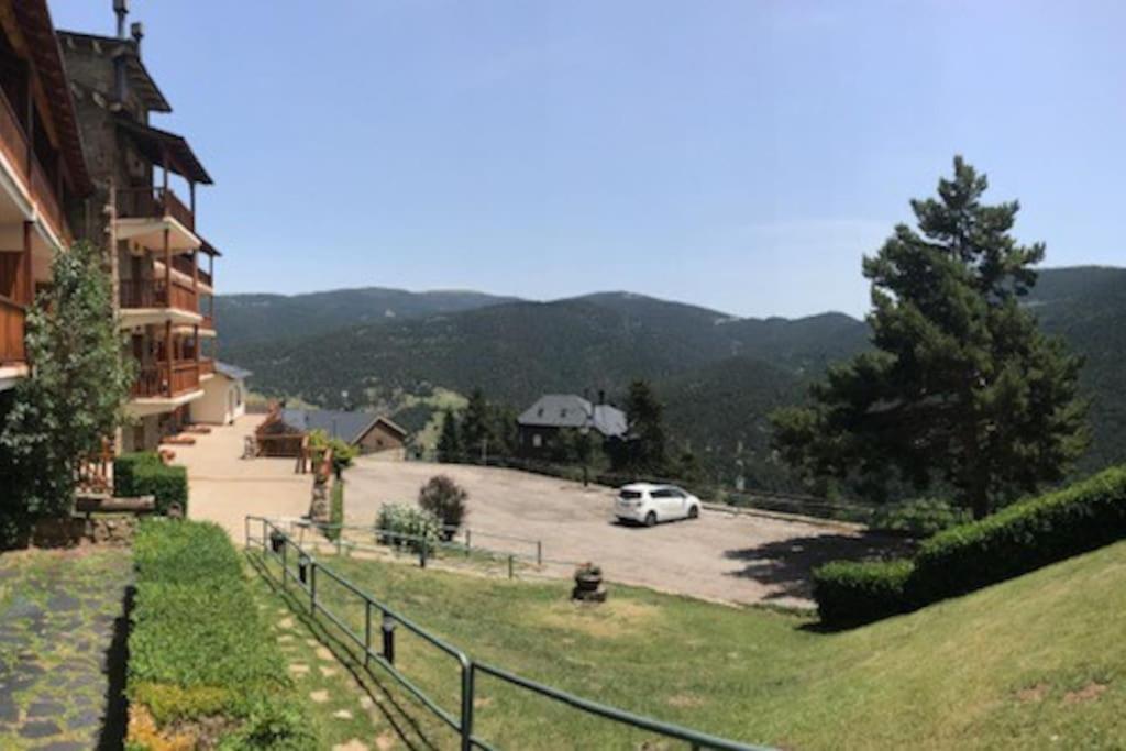 Apartamento Cerca Pista De Esqui La Molina Con Piscina Y Jardin Exterior photo
