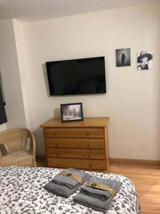 Apartamento Cerca Pista De Esqui La Molina Con Piscina Y Jardin Exterior photo