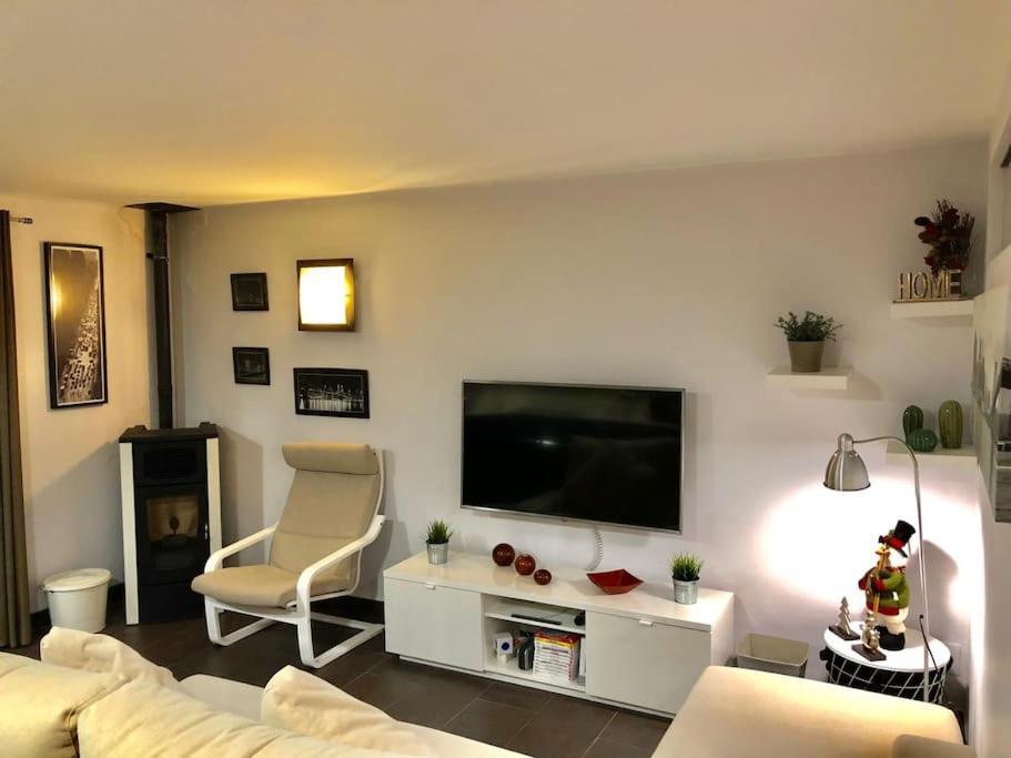Apartamento Cerca Pista De Esqui La Molina Con Piscina Y Jardin Exterior photo
