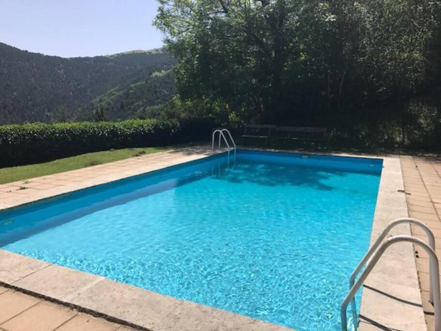 Apartamento Cerca Pista De Esqui La Molina Con Piscina Y Jardin Exterior photo